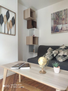 Appartement moderne, chaleureux, rue gratuite